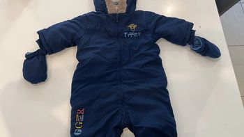 Combi bébé 6 mois Disney, En très bon état.