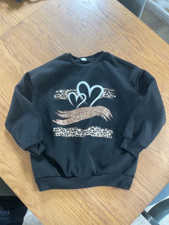 Pull noir