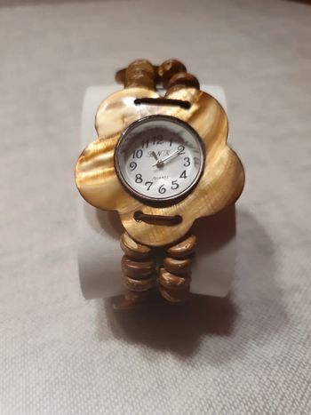 Montre aspect bois