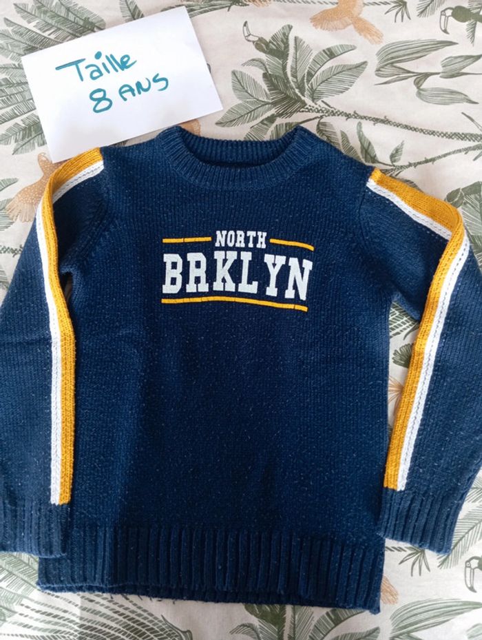Pull en laine taille 8 ans