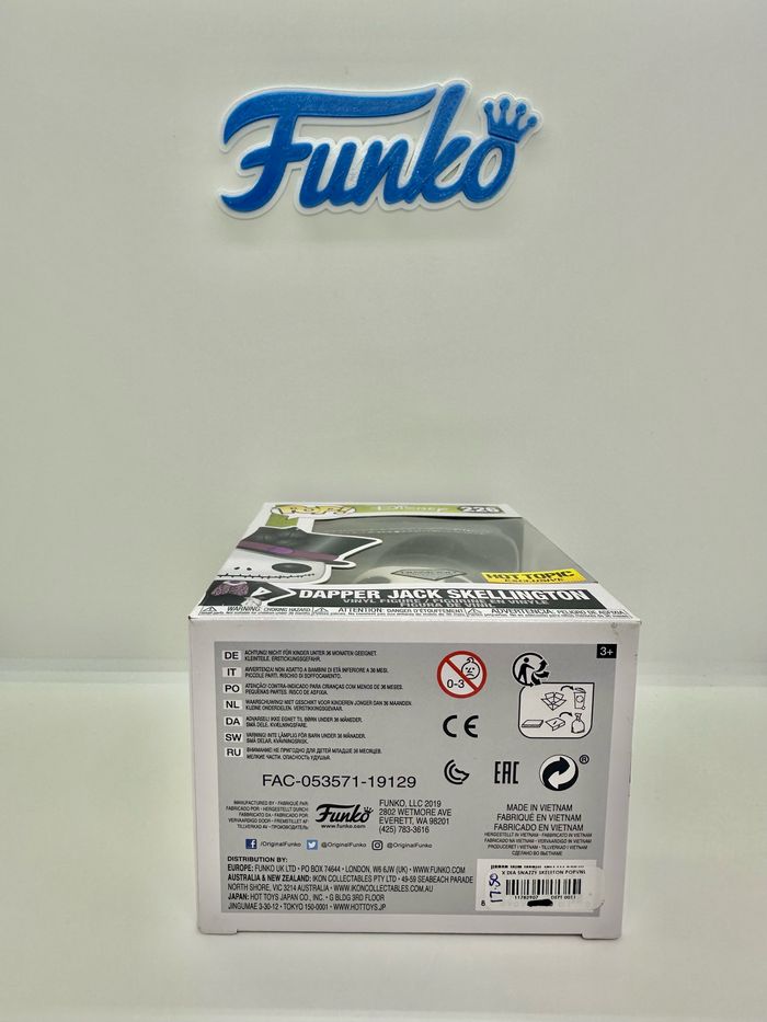 Funko Pop Disney Dapper Jack Skellington 226 Diamond Topic Exclusive 🇺🇸 - photo numéro 7