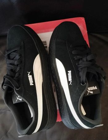 Baskets "Puma" smash noires et blanches neuves