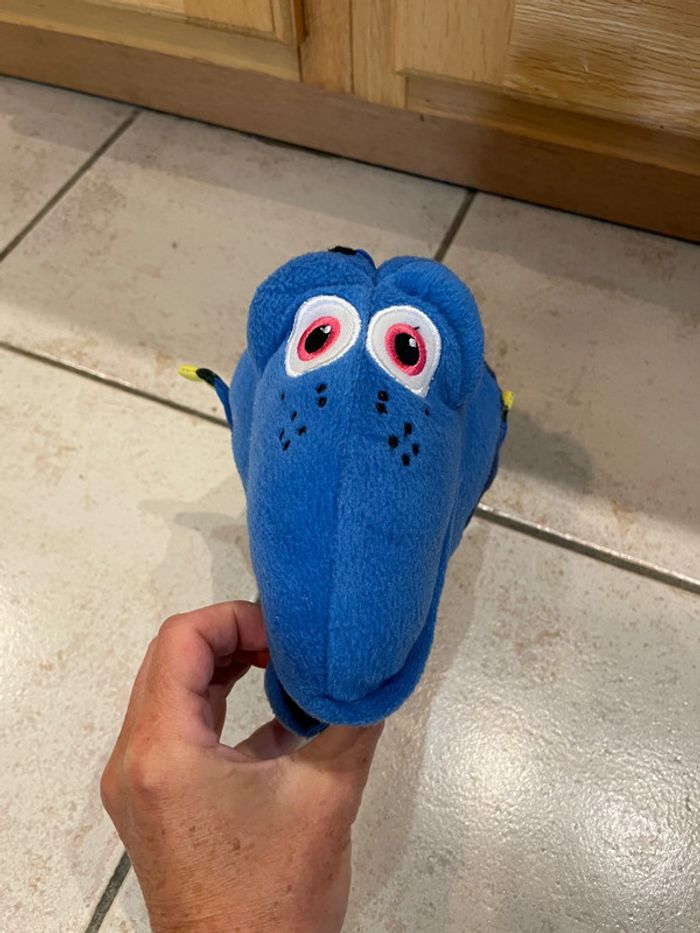 Peluche Dory de Nemo - photo numéro 3