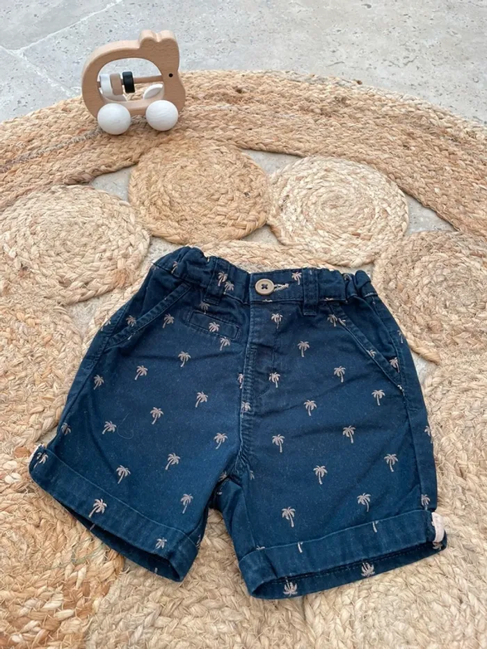 Short 12 mois