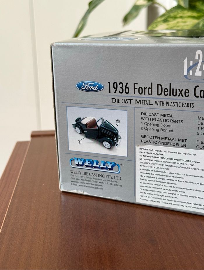 Welly - 1936 Ford Deluxe Cabriolet (1:24) - photo numéro 10