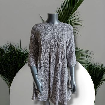 robe à motif - H&M- noir et blanc - très bon état