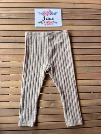 Legging côtelé primark 3 ans