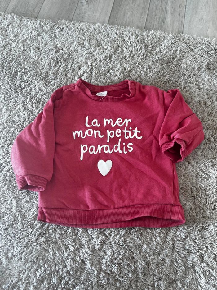 Pull 6/9 mois