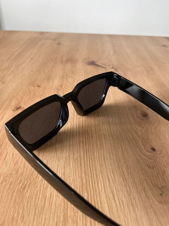 Lunettes de soleil noires vintage neuves - photo numéro 4