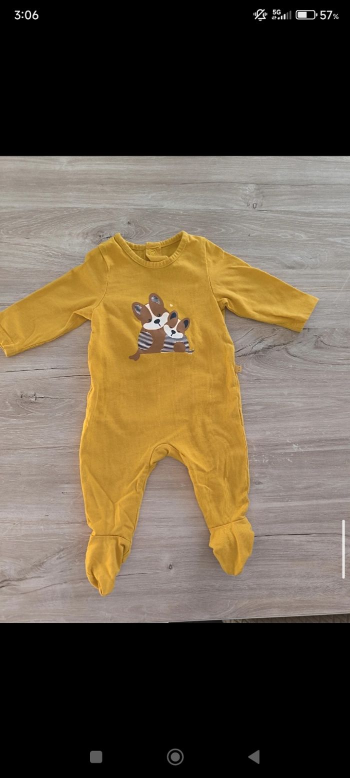 Pyjama taille 1 mois