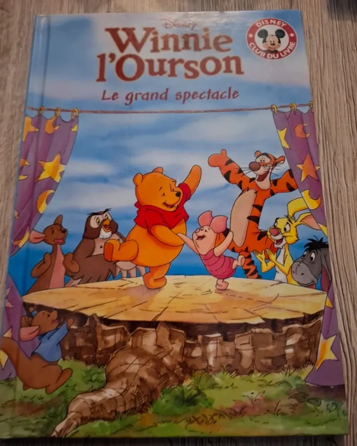 Livre winnie l'ourson le grand spectacle