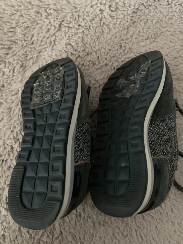 Baskets grises TAO t25 - photo numéro 6