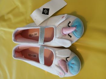 chaussons licorne 30