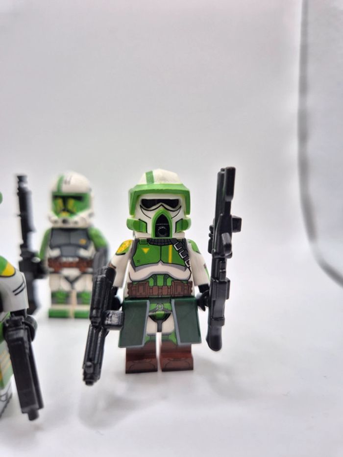 Figurines type lego Escouade de 8 clones Doom troopers star wars - photo numéro 6