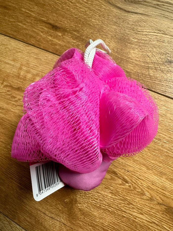Fleur de douche et éponge Barbie - photo numéro 2