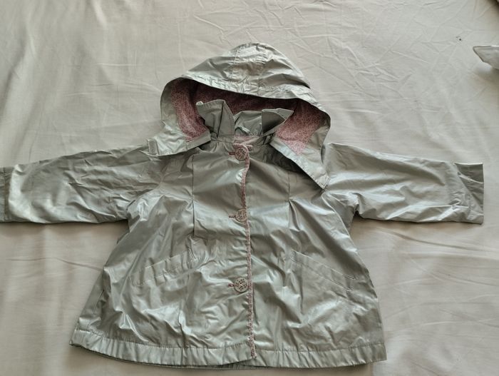 Imperméable taille 23 mois