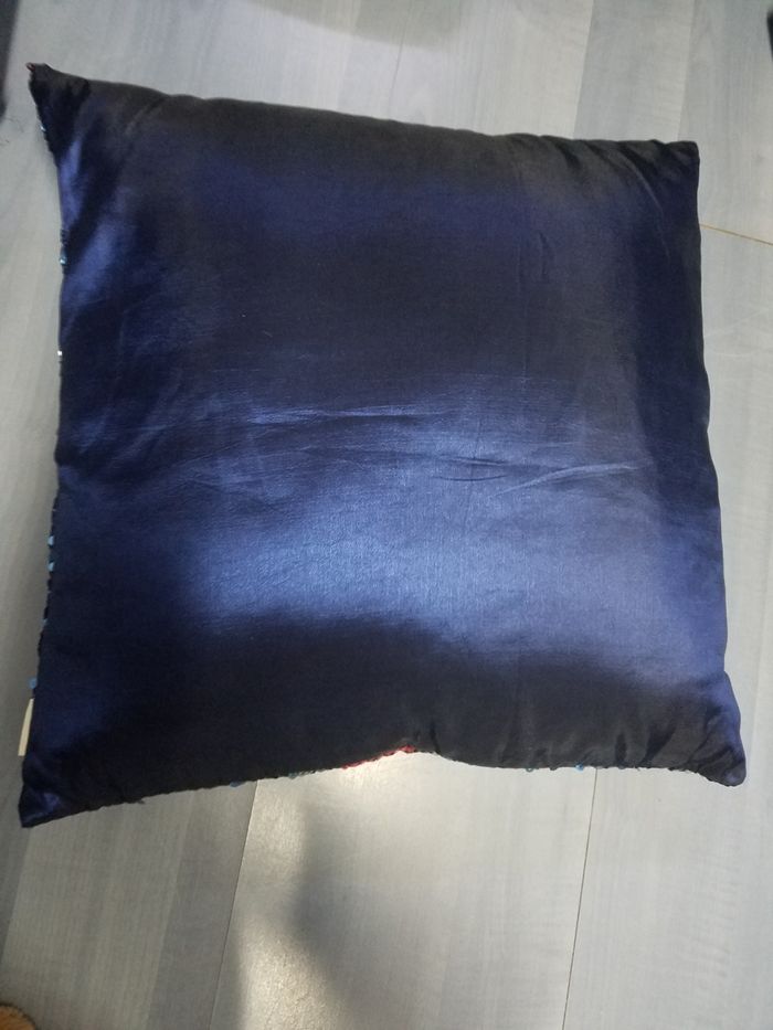 Coussin à sequins motif angleterre - photo numéro 2