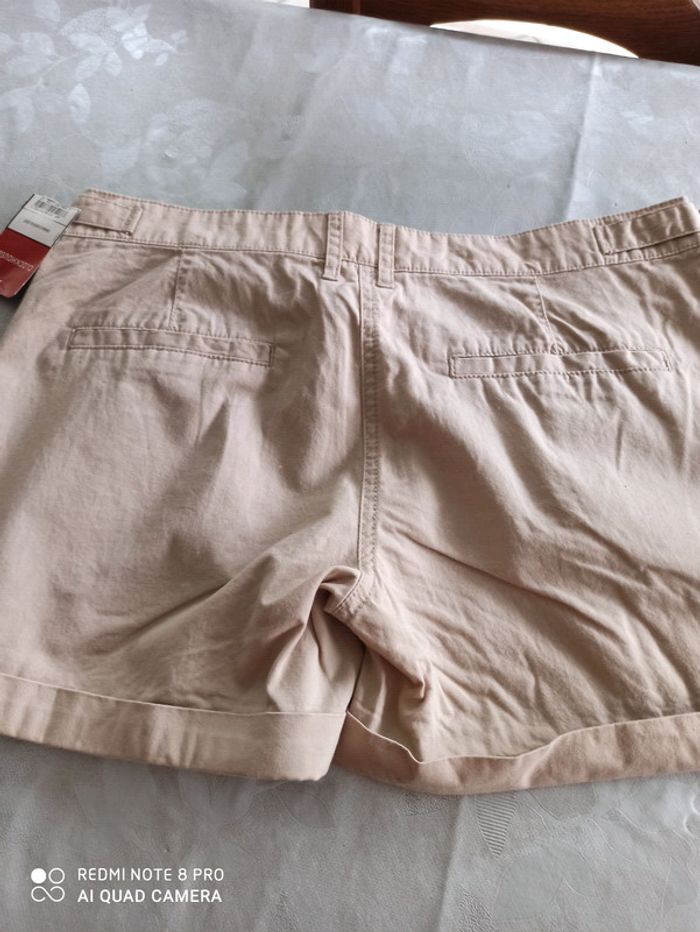 Short toile beige neuf T 40 - photo numéro 4