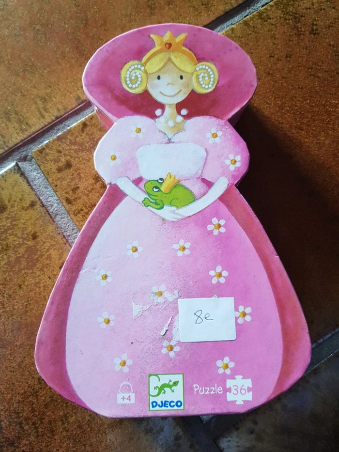Puzzle la princesse et la grenouille djeco