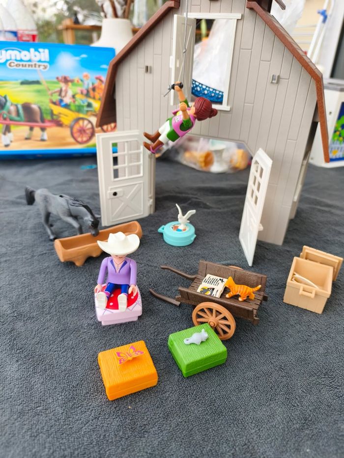 Grange Playmobil en bon état - photo numéro 3