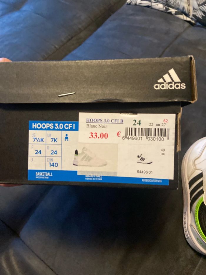 Baskets adidas pointure 24 - photo numéro 6