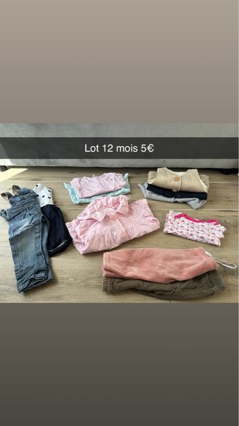 Lot vêtement bébé fille