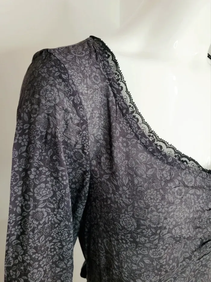 Belle robe Deca De Vous A Nous taille L (38/40) - photo numéro 2