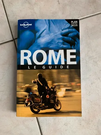 Guide sur Rome lonely planet avec plan
