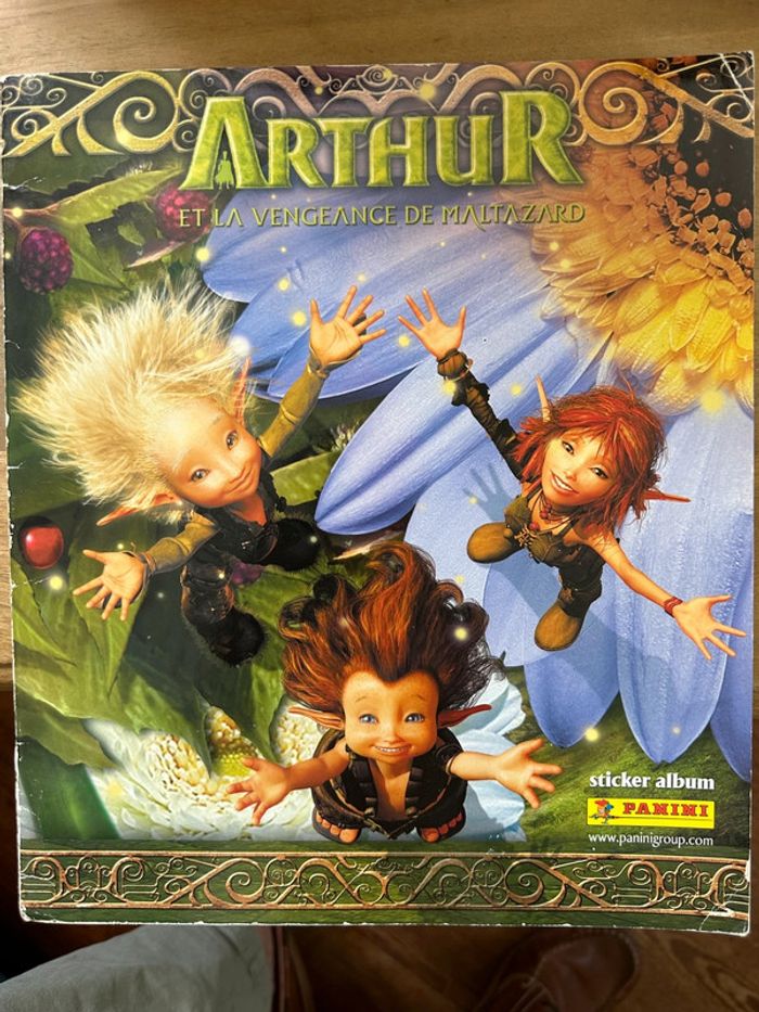 Album Panini complet (-3) Arthur et les Minimoys La vengeance de Maltazard