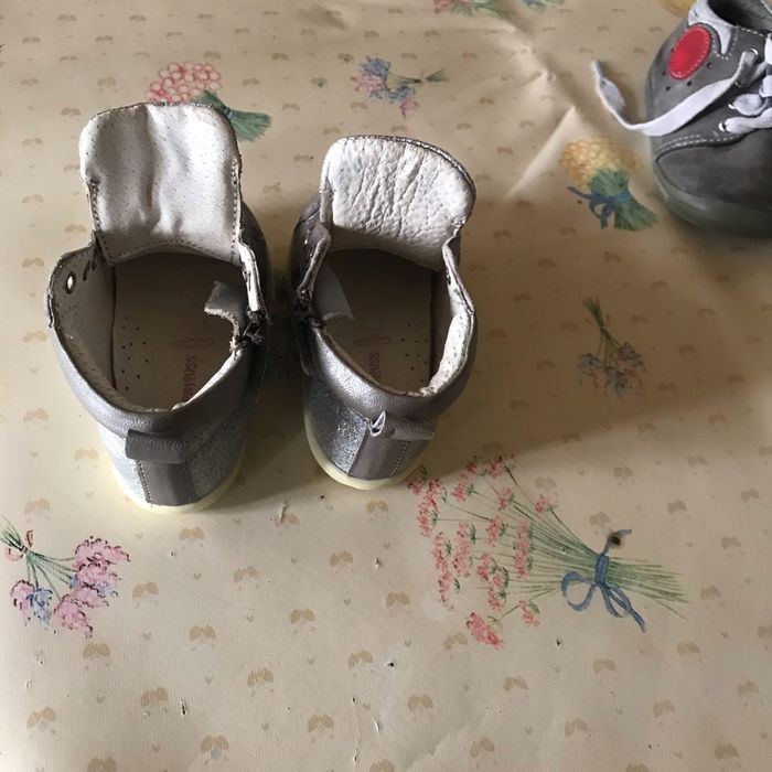 Chaussure marron à paillette pointure 20 - photo numéro 2