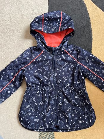 Coupe vent taille 3 ans