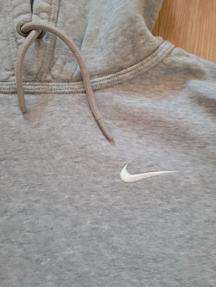 Sweat à capuche gris Nike - photo numéro 2