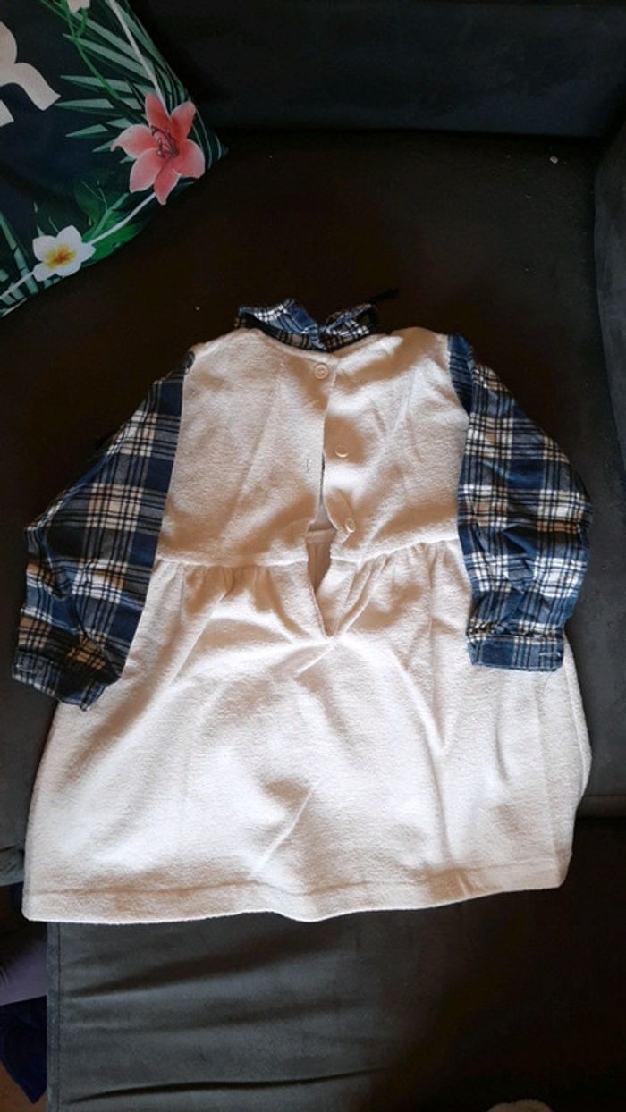 Robe fille 4 ans - photo numéro 2
