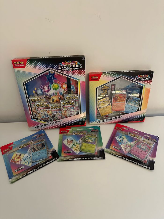 Pokémon évolution prismatique tripack poster classeur