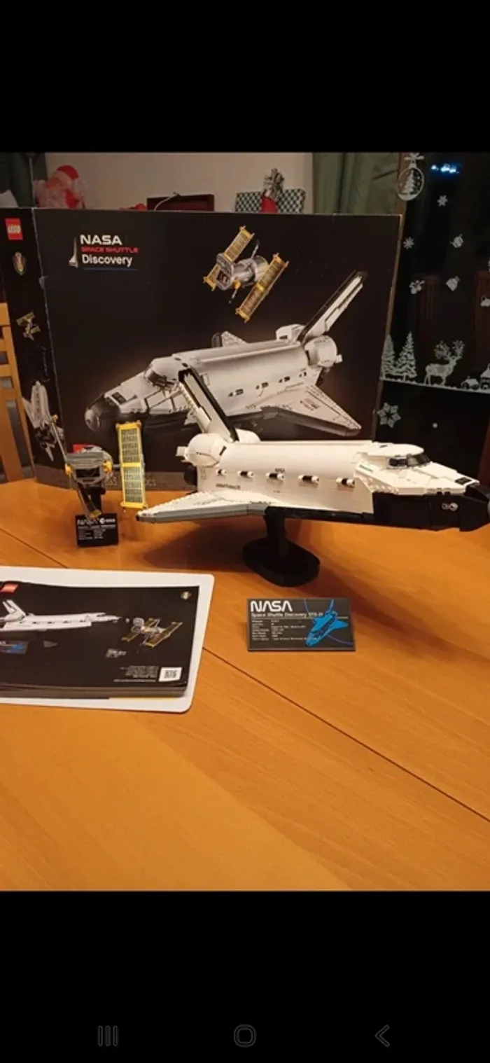 Lego 10283 - Nasa Space Shuttle Discovery - 2021