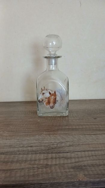 Carafe dessin cheval 