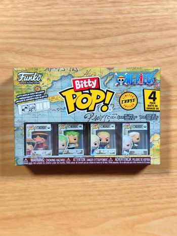 Boîte 4 Funko Bitty Pop! - One Piece - Luffy, Zoro, Morgan & Smoker (CHASE)