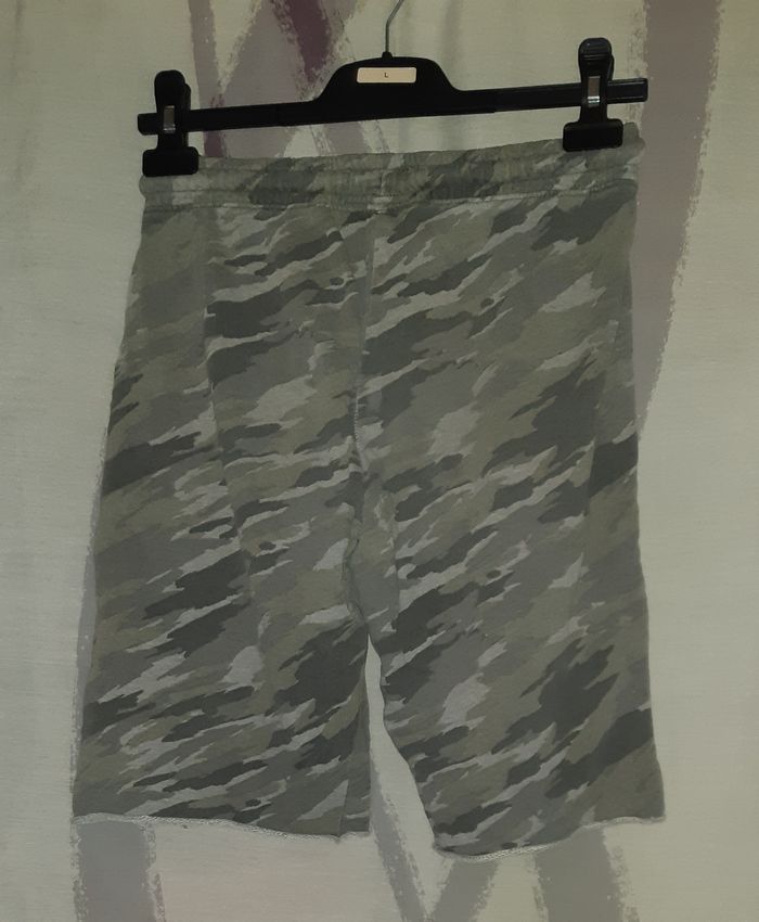 Short garçon Taille 12 ans C&A - photo numéro 2