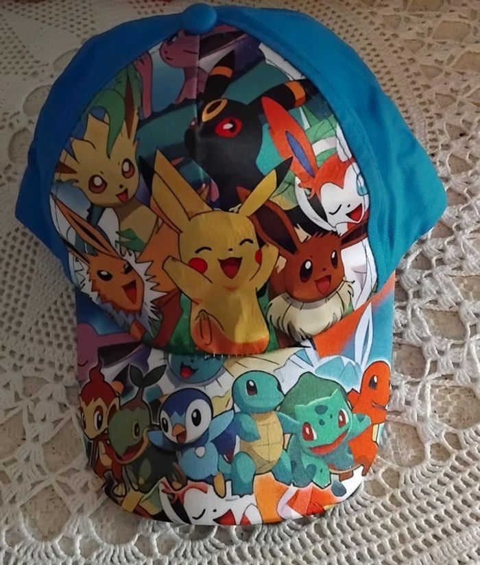 Casquette Pokemon avec tous les petsonnage - réglable