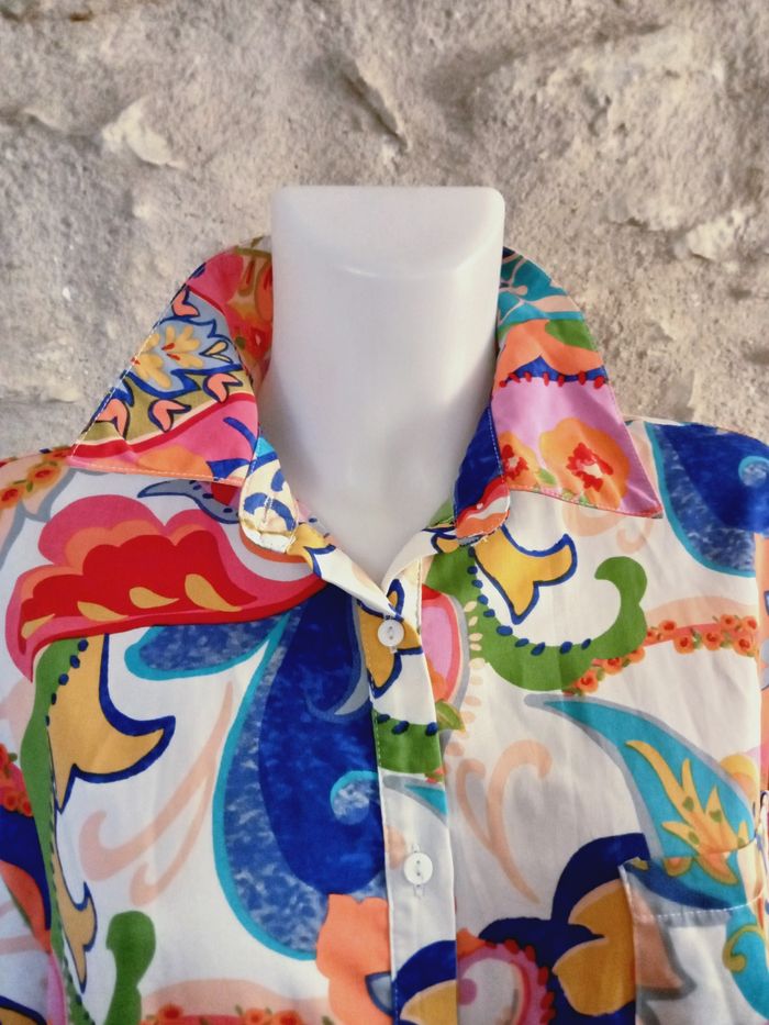 Chemisier a fleurs - photo numéro 2