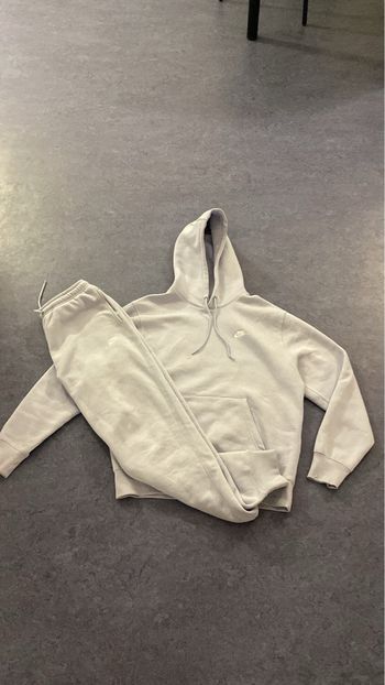 Nike ensemble bonne état 