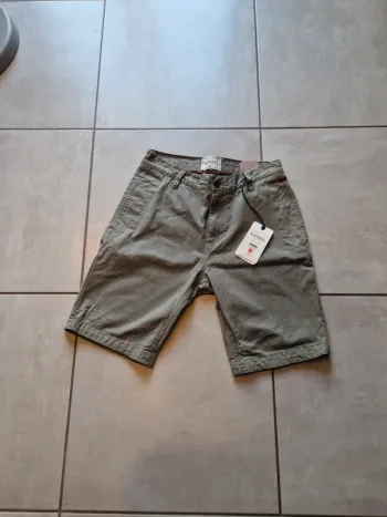 Bermuda short chino Kaporal taille 38