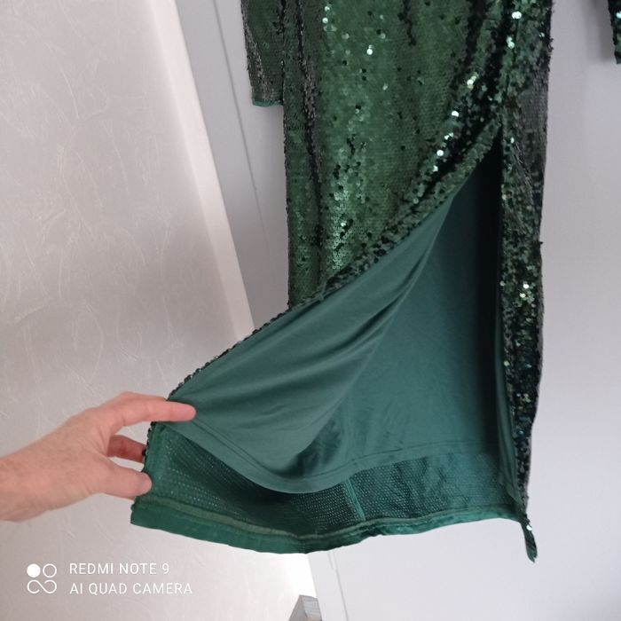Longue robe verte sequins t36 neuve - photo numéro 6