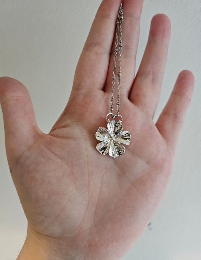Pendentif fleur - photo numéro 4