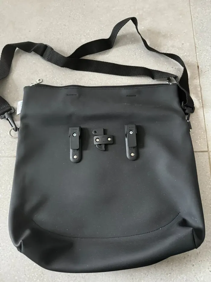 Sac pour vélo Musettes et compagnie, très bon état, 40x40cm - photo numéro 3