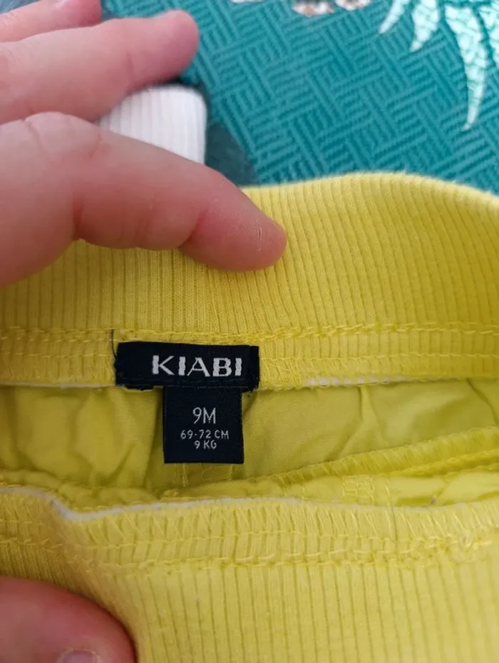 Lot de 2 shorts Kiabi 9 mois - photo numéro 4