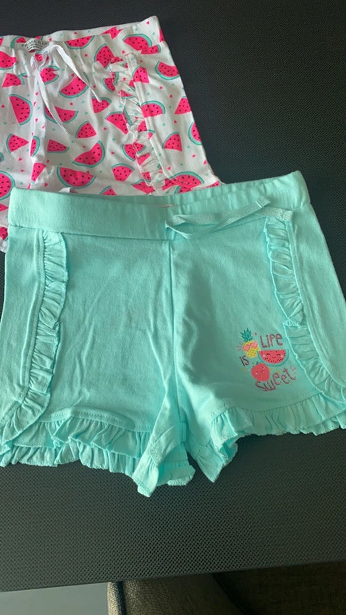 Lot de shorts 6-7 ans primark - photo numéro 2