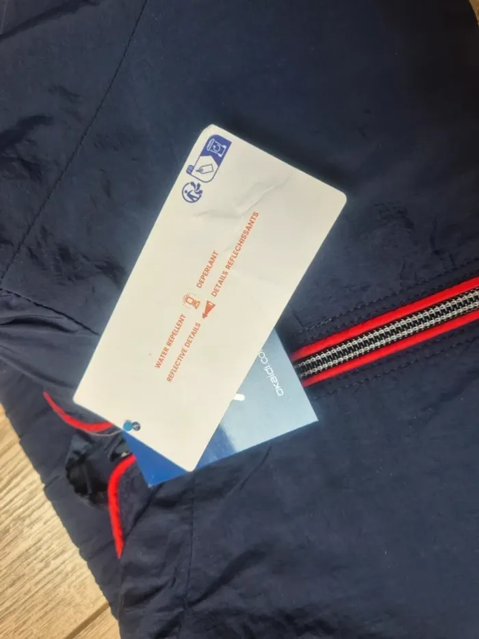 Veste coupe-vent "okaidi" légère 4 ans neuve avec étiquette - photo numéro 4