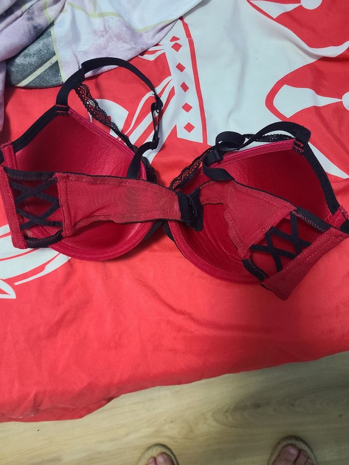 Soutiens-gorge - photo numéro 2