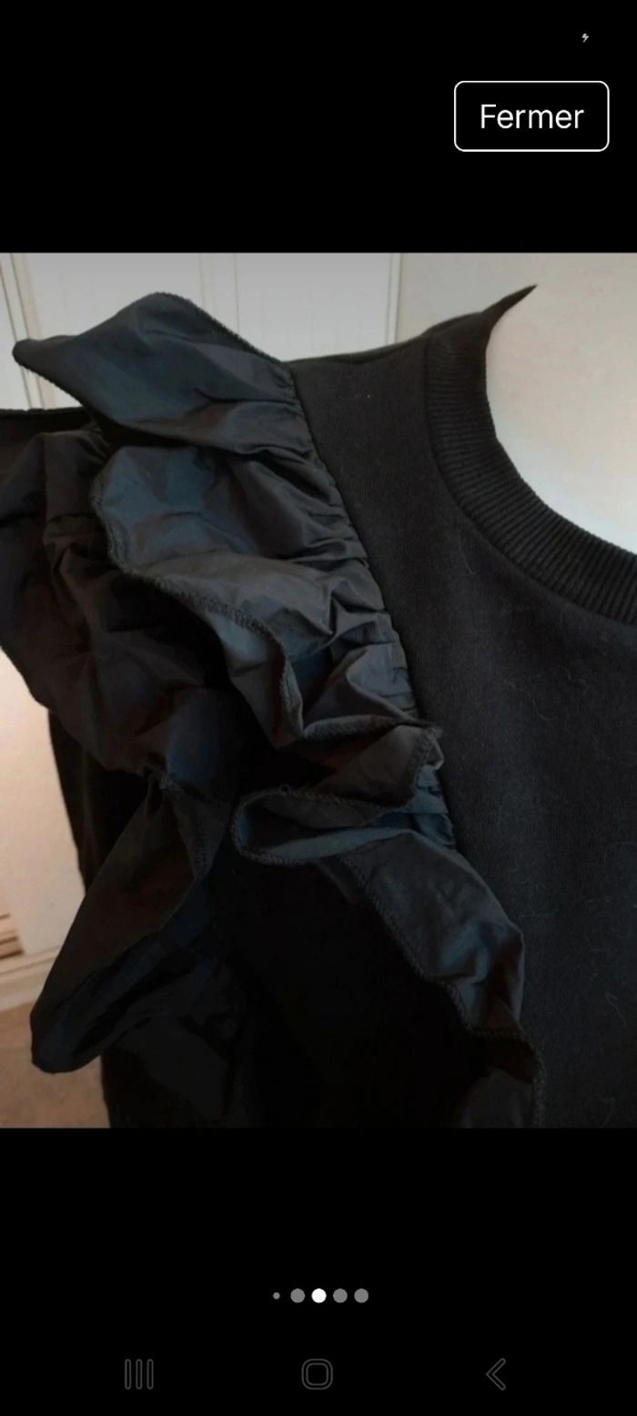 Sweat a volants à manches longues de chez bershka - photo numéro 2